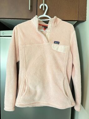 Patagonia Baby Pink fleece